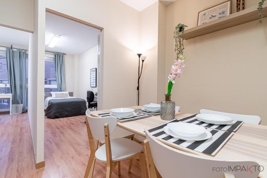 #10Oca7 - Apartamento En Vista Alegre Madrid Exteriör bild